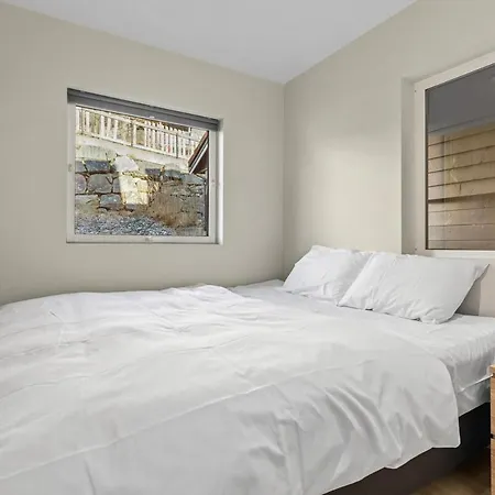 Semesterbostad 6 Bedroom House With Great View