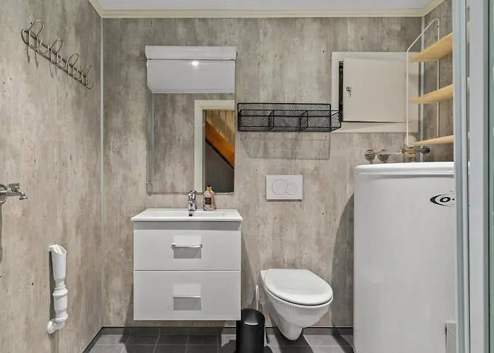 Nyaraló 6 Bedroom House With Great View *