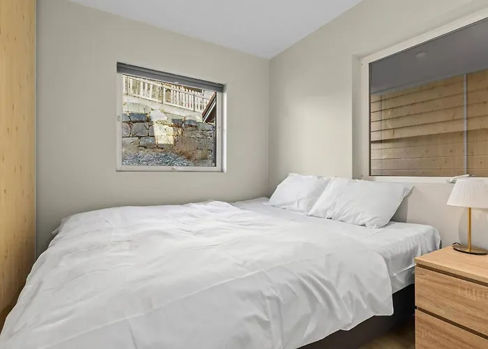 Semesterbostad 6 Bedroom House With Great View